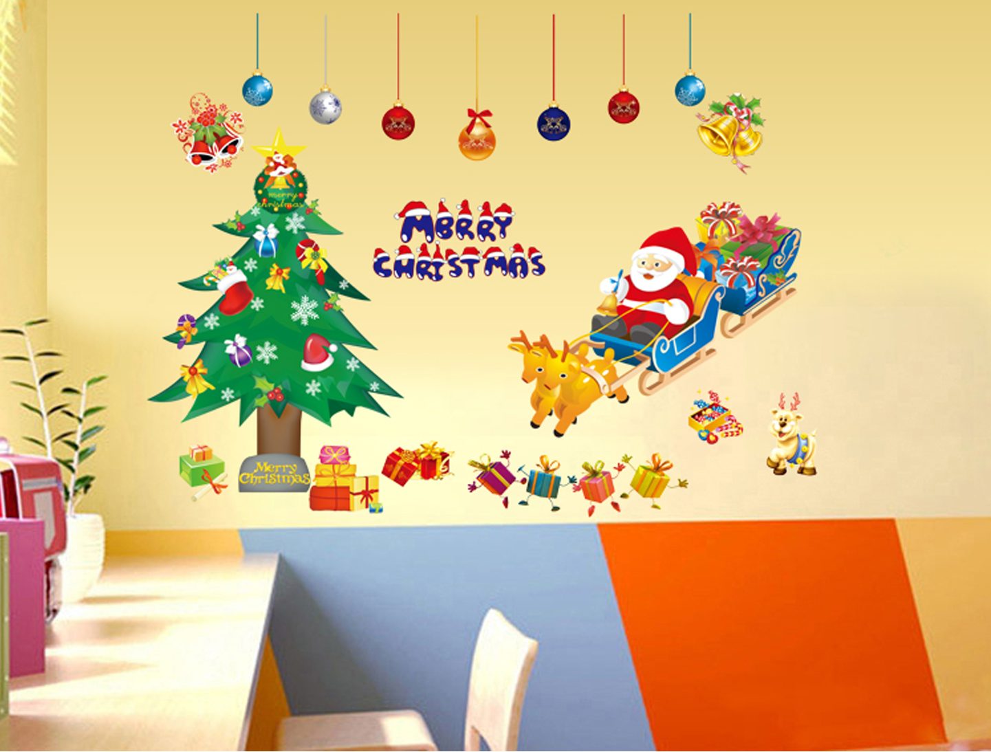 ウォールステッカーで楽しむクリスマスアレンジをテイスト別にご紹介